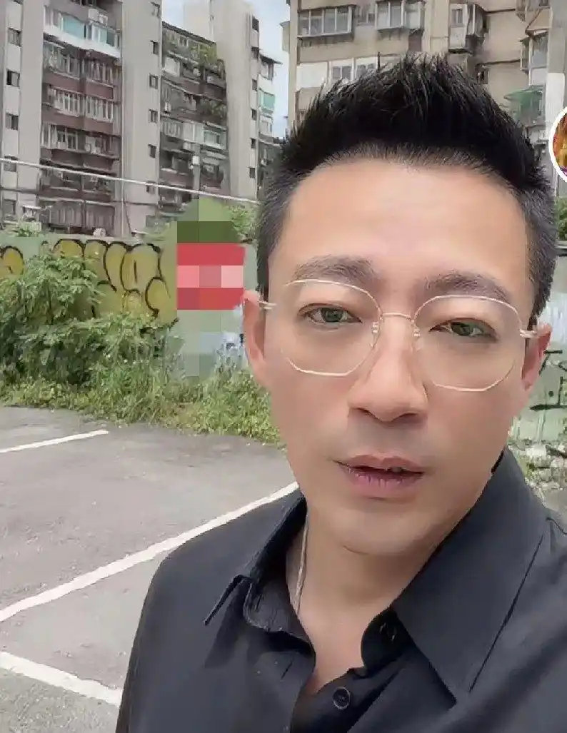 12岁玥儿画的暖色调画作曝光惊呆网友，汪小菲满头大汗陪女儿上课三小时，网友看后直呼孩子内心甜不甜看画就知道。 ​