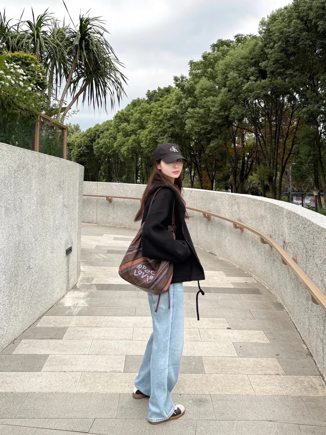 休闲感拉满🍂秋天就爱这种松弛的一套