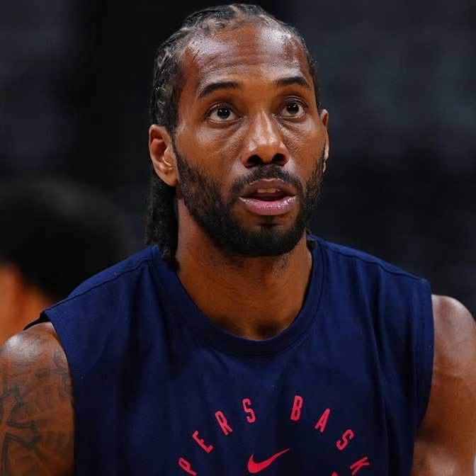重罰！💸⛔️

之前ESPN一度指NBA冇證據，不過今日判罰出爐，聯盟指出快艇和Kawhi嘅陰陽合約，存在規避薪金上限問題，決定重罰快艇。

罰則包括沒收由2029年起連續5年嘅首輪籤，而快艇班主波瑪（Steve Ballmer）就罰款3,000萬美金，以及停職一年；兩位管理層瑟卡（Gillian Zucker）同法蘭克（Lawrenc ​