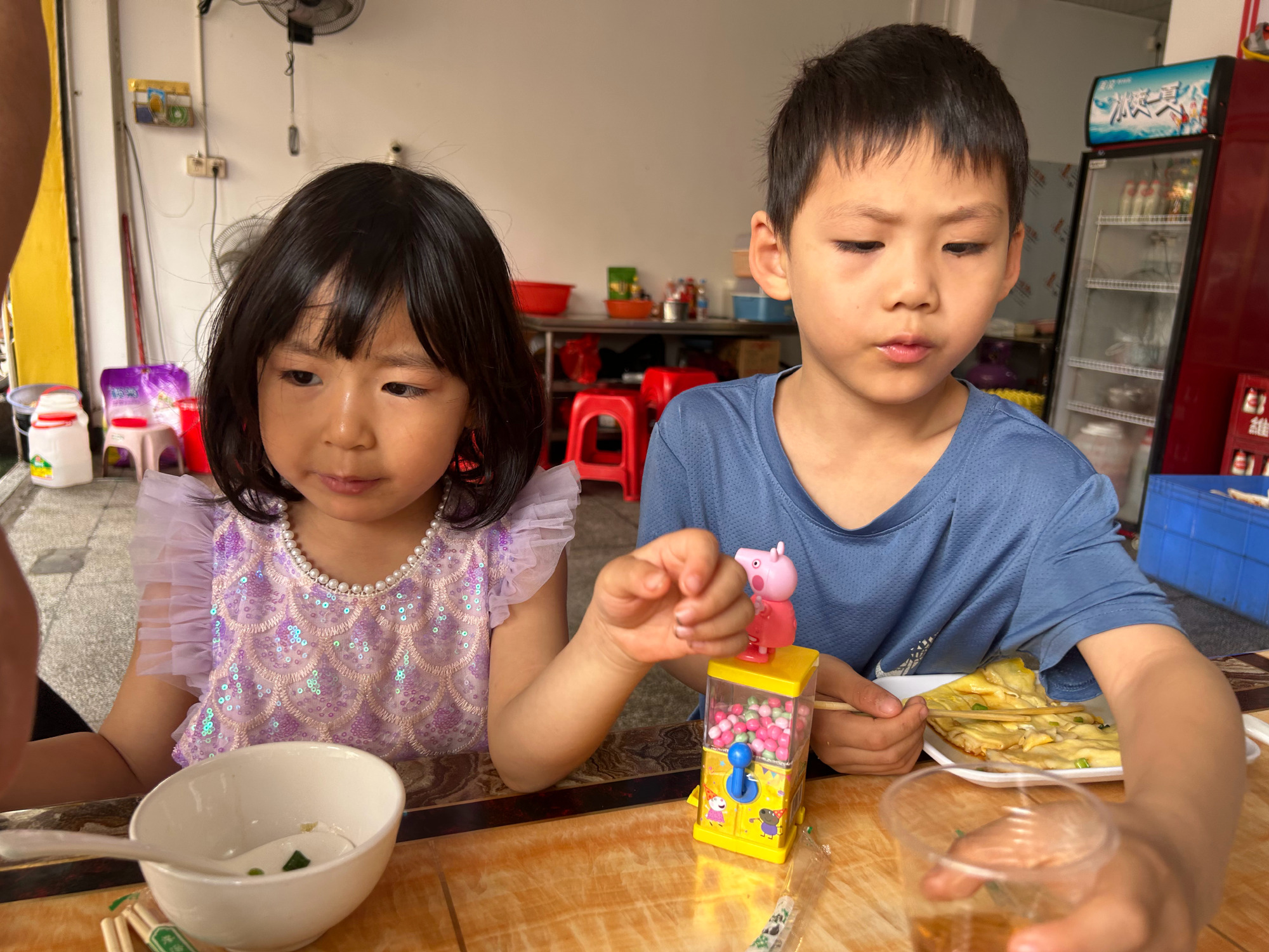 2026年5月11日 星期一🐰子成2周岁350天🌱小禾4周岁173...