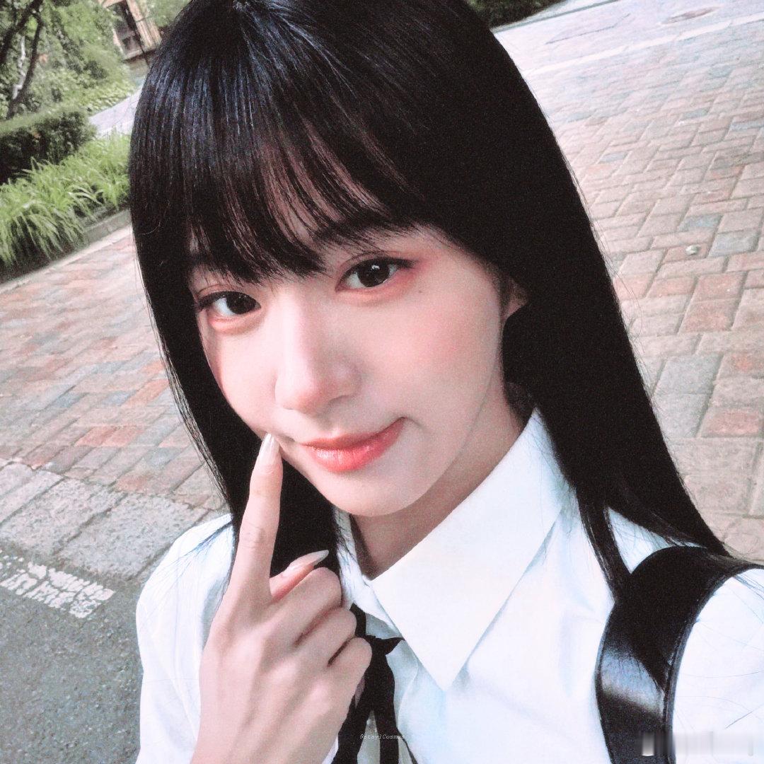 #包上恩[超话]#❤️#淡淡的# ❤️#追星# 
"晨雾模糊了整个世界，除了你"  𝓕𝓸𝓰 𝓫𝓵𝓾𝓻𝓼 𝓪𝓵𝓵 𝓫𝓾𝓽 𝔂𝓸𝓾 ​