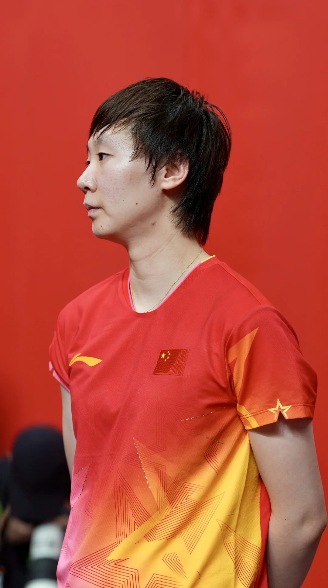 亚运会第一盘比赛打完后的王曼昱，继续加油