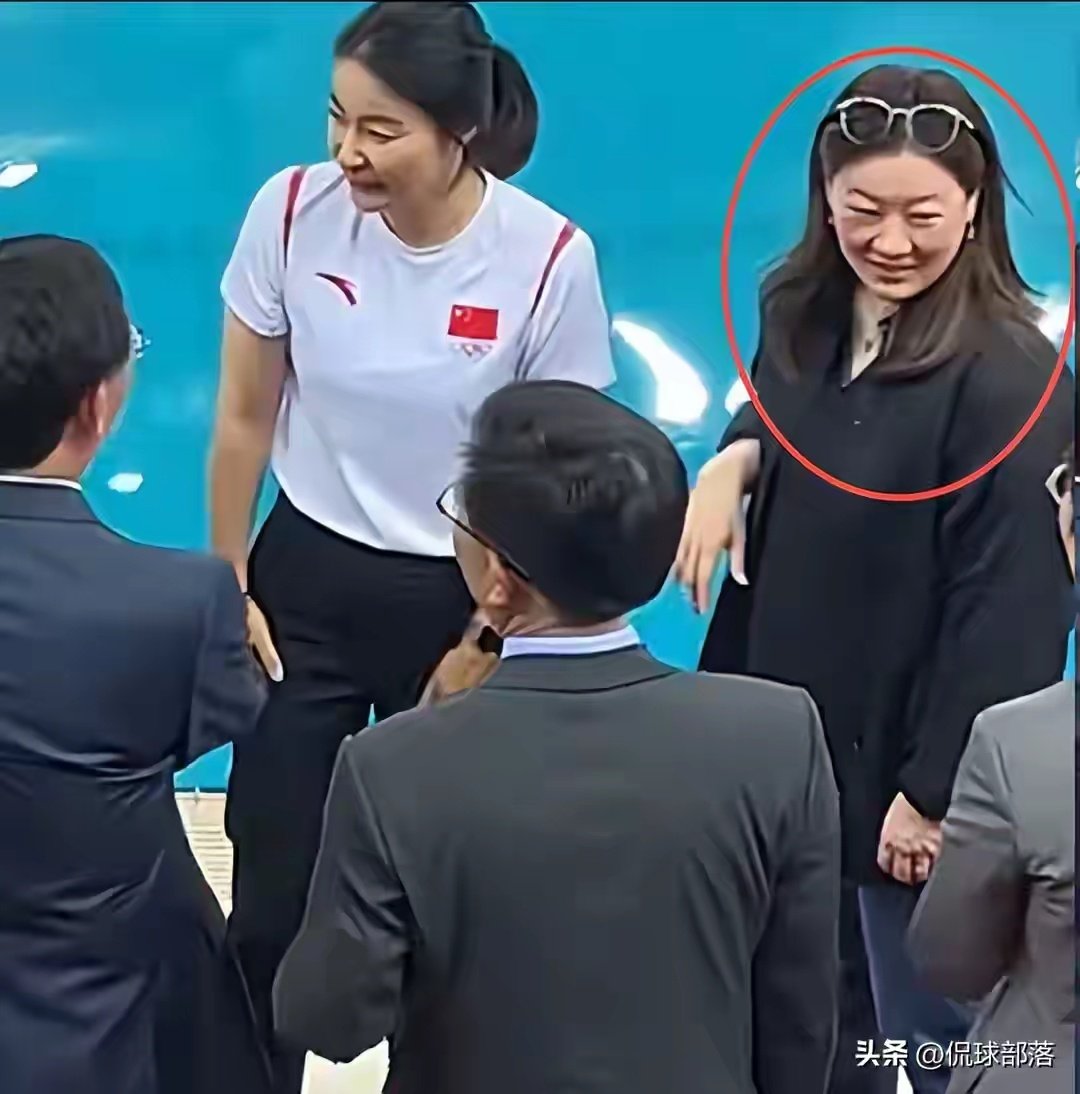 终于回来了！全红婵重返跳水赛场，如今成绩竟和伏明霞复出前相似 ​