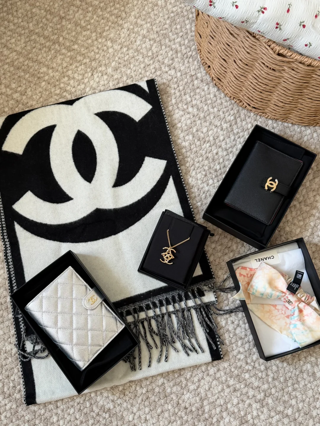Chanel 26a上新🖤一些美丽“边角料”