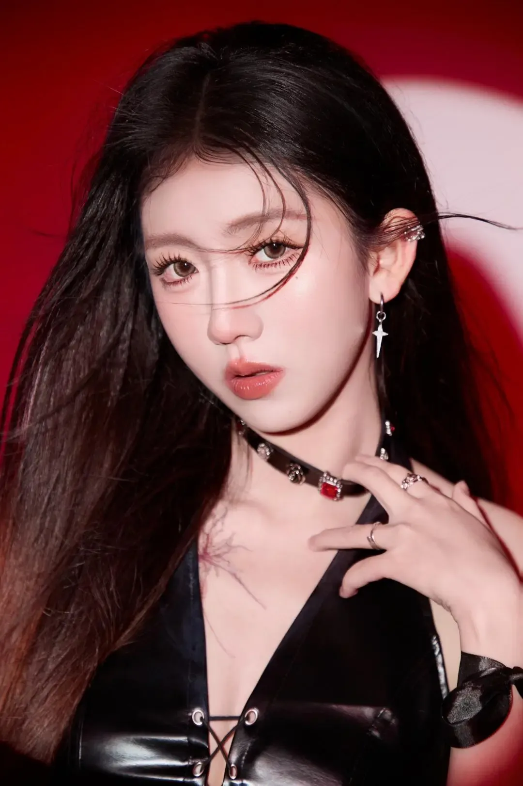 美女写真 暗黑诱惑风，红唇魅惑，性感诱惑！。