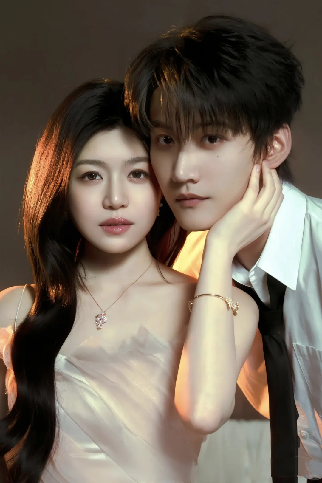 狙击蝴蝶｜樱花树下站谁都美的真实写照