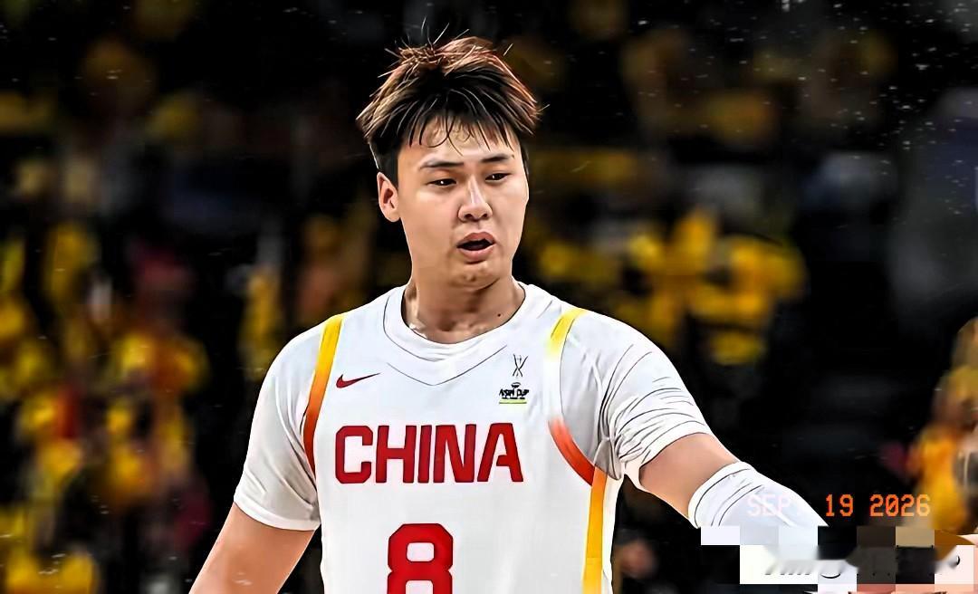 中国男篮这球输的太窝囊。
一盘散沙，没有赵睿，赵继伟，徐杰，一个会组织的都没有，弄一帮得分后卫又不能得分。
空有余嘉豪，胡金秋两大中锋，内线优势这么明显，就是传不进去。

为什么每次大比分输球都是被对手三分投爆，不就是防守不到位吗！天天喊防日本队三分，哪次都防不住。

终场技术统计单上，比分定格在7