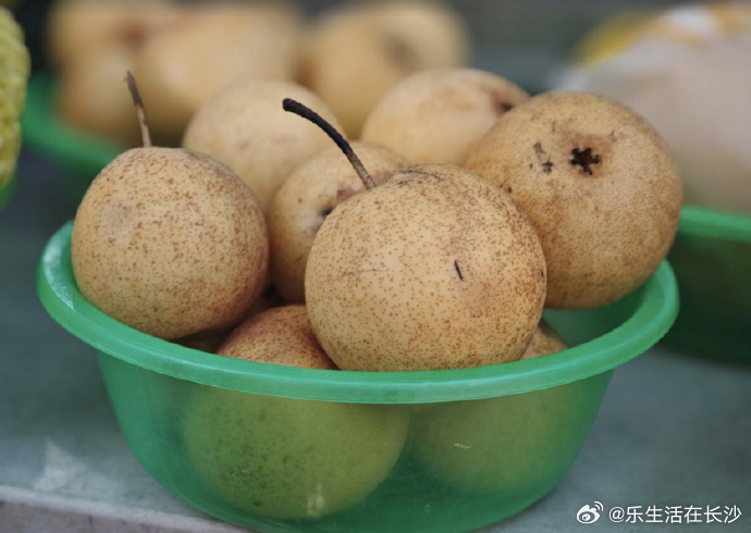 【 胃口不好时，不妨试试把水果“热着吃”。蒸、煮、炖时，糖分和氨基酸等...