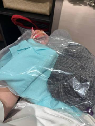 壁垒T-MI女装<br />我买衣服小北就这样对我⬇️<br />（其...
