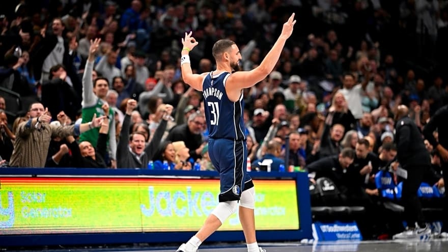 NBA老爸亲自出面斡旋！老汤普森全力运作，促成克莱奔赴湖人 克莱合同仅...