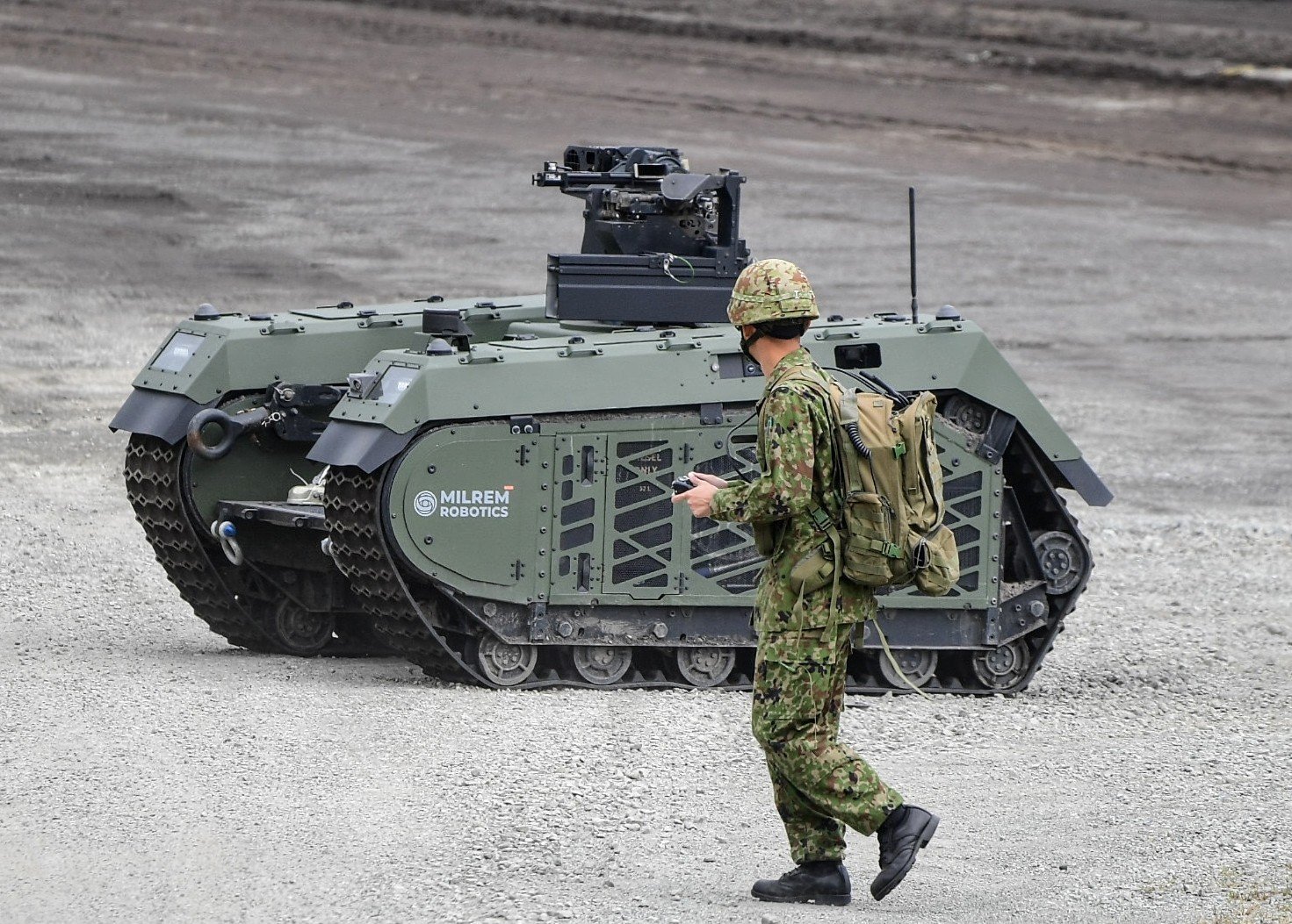 陆自试装的UGV，爱沙尼亚Milrem Robotic的THeMIS，是在西侧广泛运用或者试用的型号。 ​