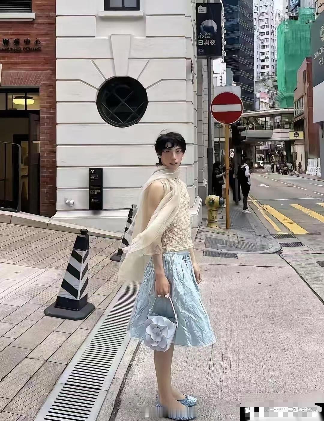 伊能静的儿子，这是走了向佐的赛道 ​