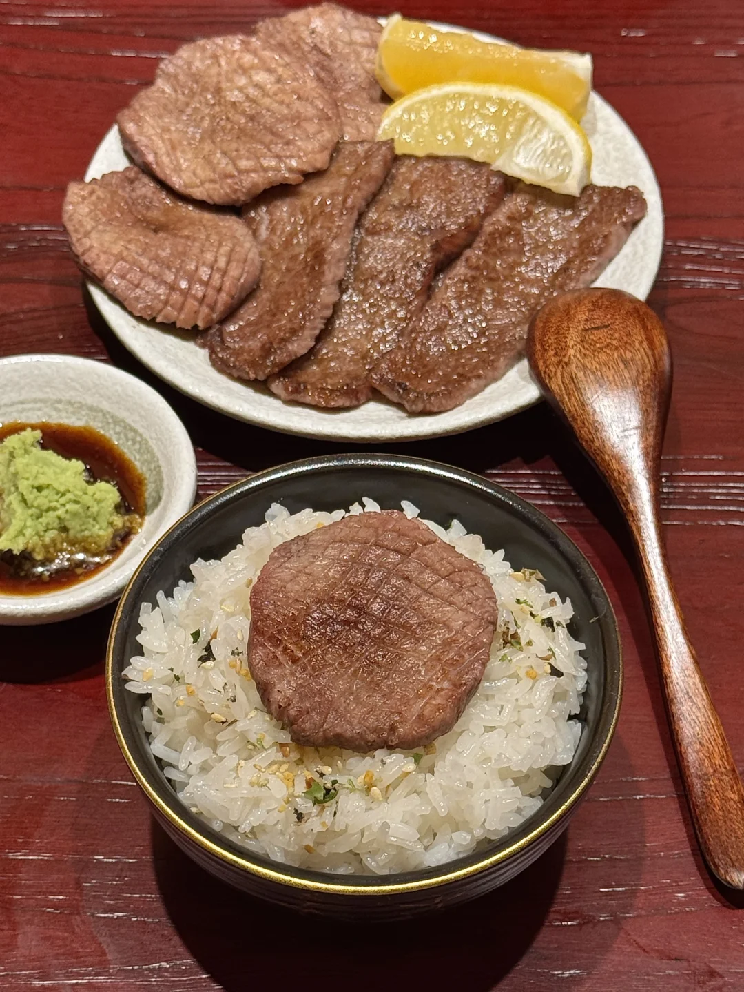 铁屋最强劲的对手出现了。。。。。