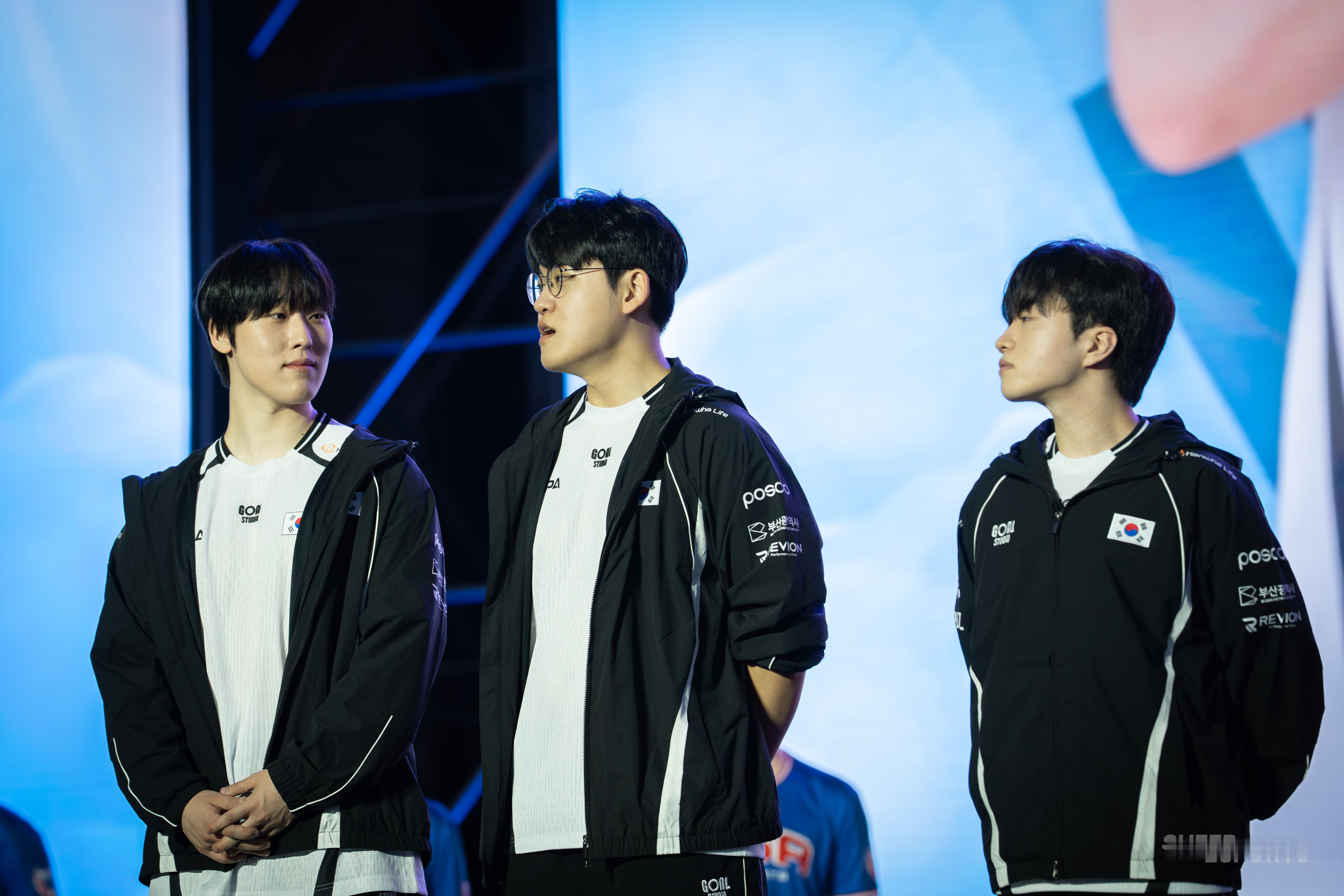 #guria[超话]# 
【260919 亚运热身赛Day 1】
M.H.LEE & M.S.RYU

©️SE Aries flickr/还在CD的远见改造 ​