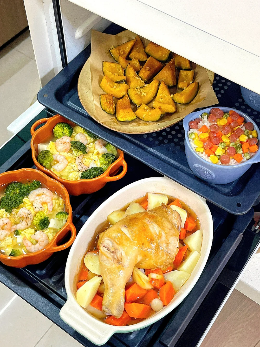 小朋友的午餐一锅蒸❗️不开火搞定3菜一汤