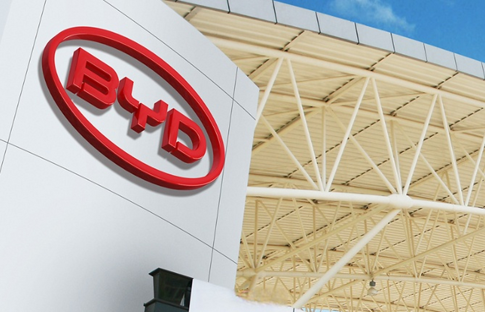 评车有“风险”！比亚迪起诉自媒体“龙哥讲电车”一审胜诉，获赔200万元...