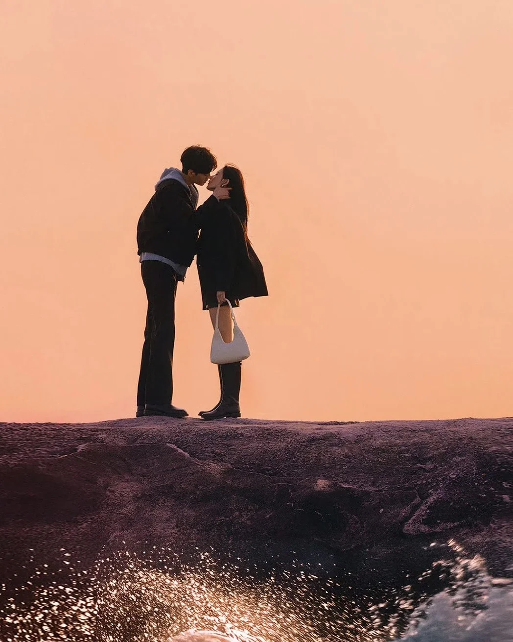 8️⃣本超好看女本位雄竞修罗场～