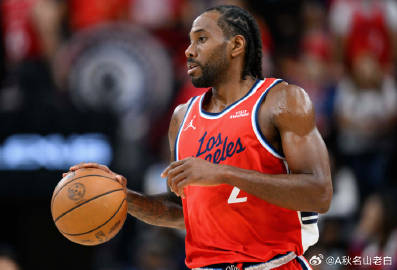 NBA常规赛，快船主场119-94战胜猛龙。赛后伦纳德接受了媒体采访。...