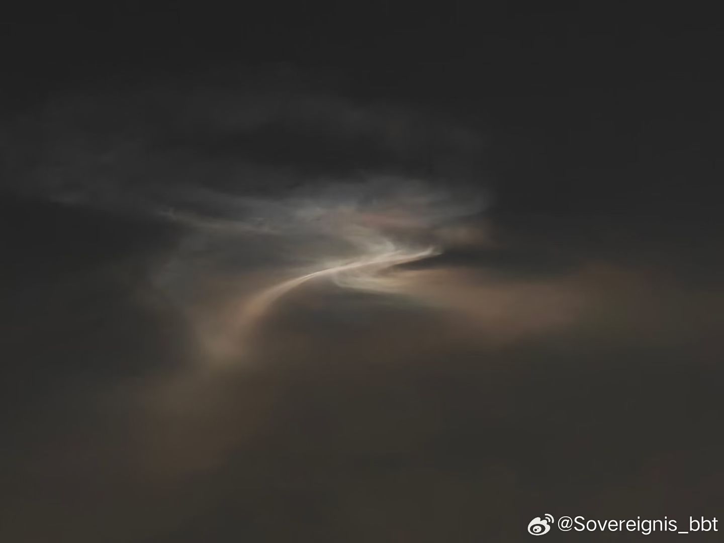 #长征六号甲发射现绝美火箭云#芜湖 ​