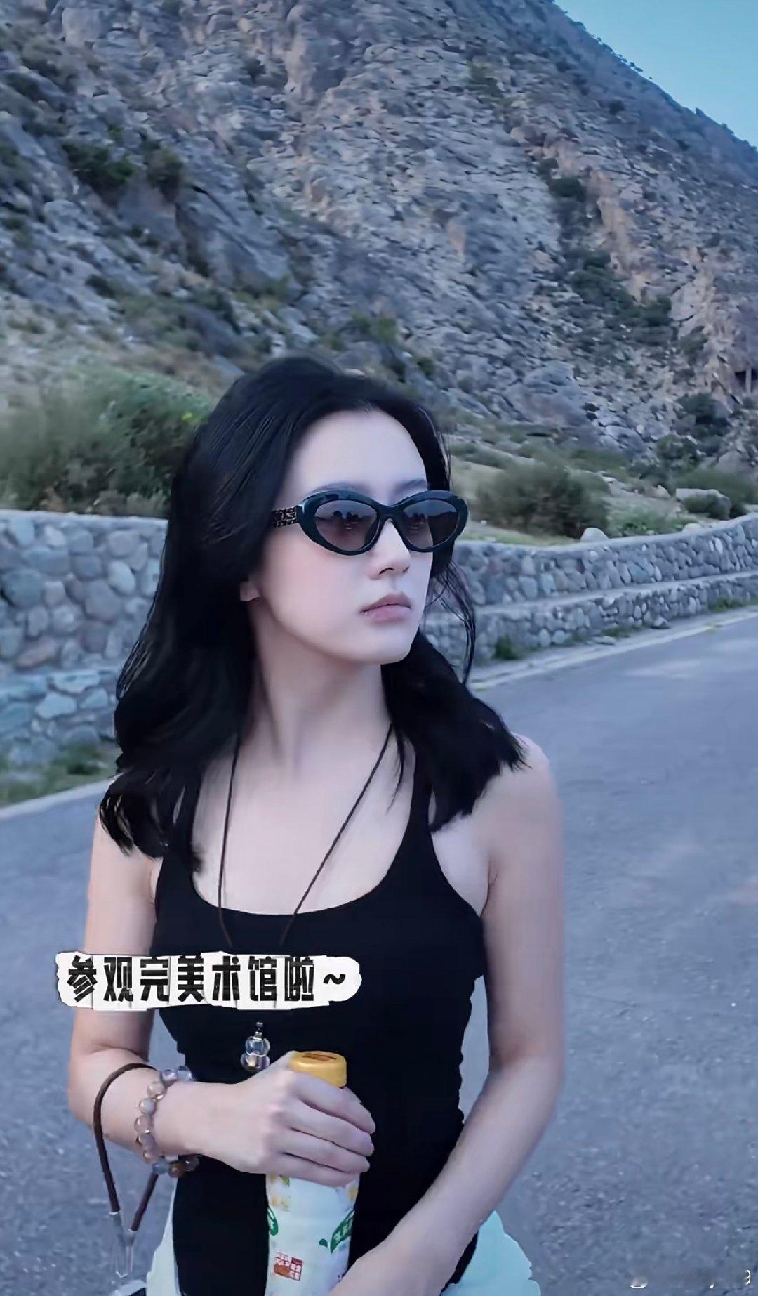 #包上恩[超话]#  素颜包包也很美[爱慕] ​