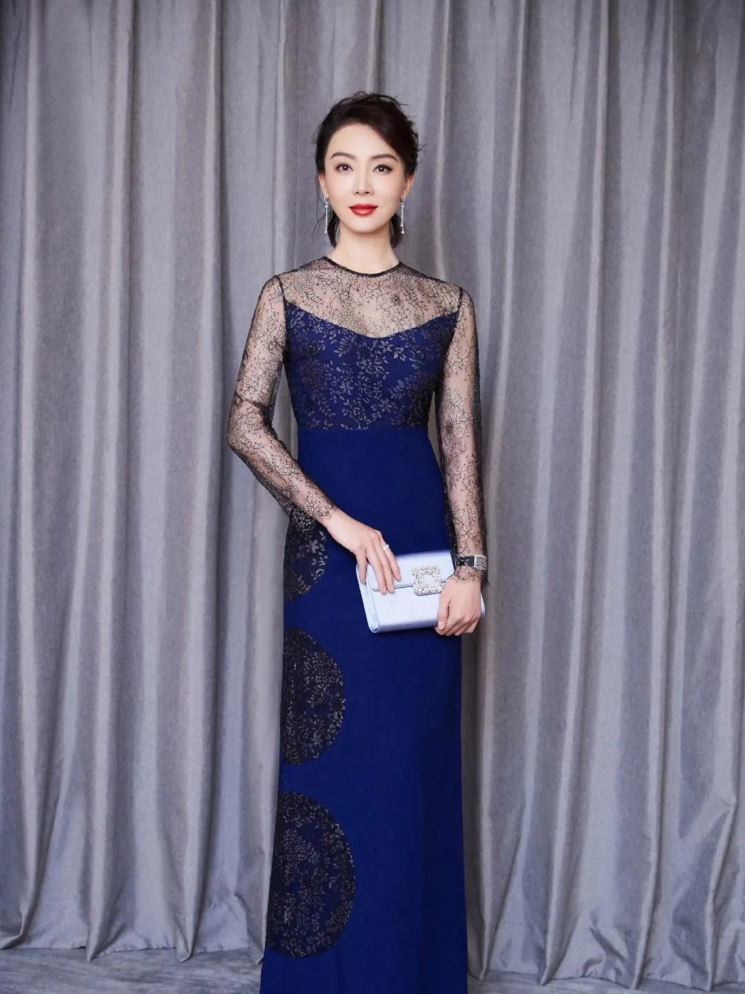 宝子们，必须得聊聊陈数，那可是妥妥的极品御姐！陈数姐姐的美腿简直太惊艳...