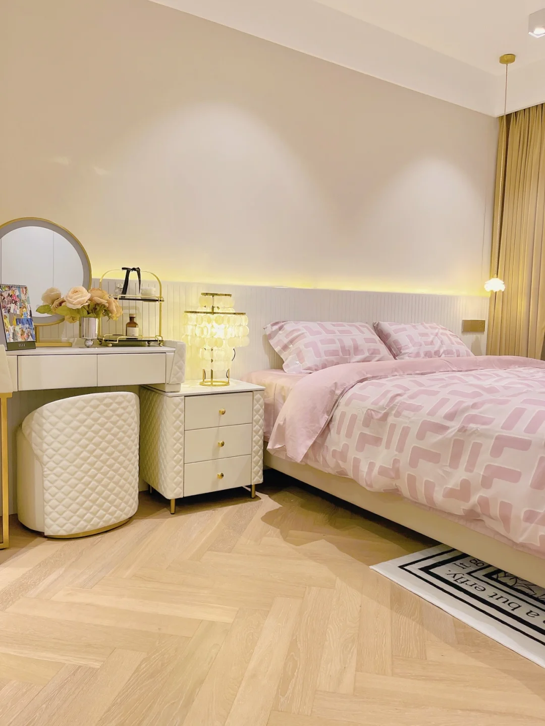 卧室床头这样做，既省空间又好看！内附图纸！