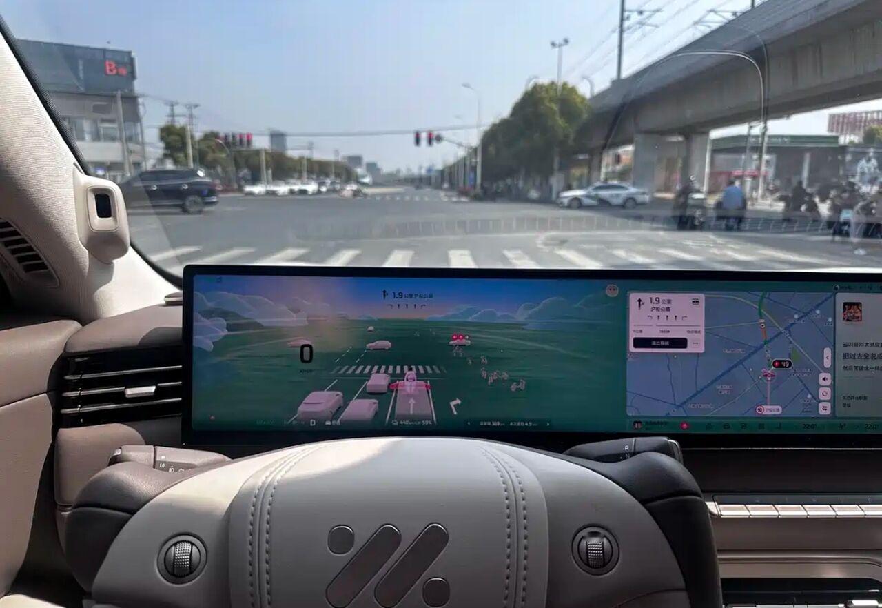 试驾智己LS6，跑高速很不错