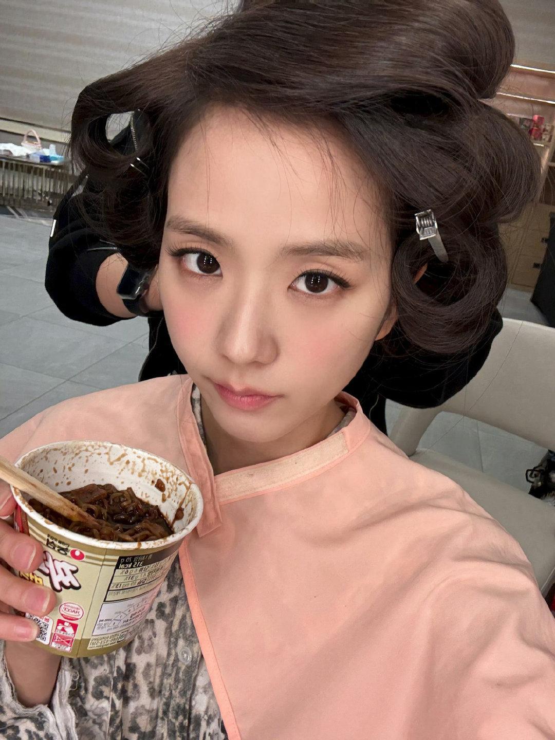 #kimjisoo[超话]##金智秀##jisoo##金智秀幸福指数103%# Delicious～ ​