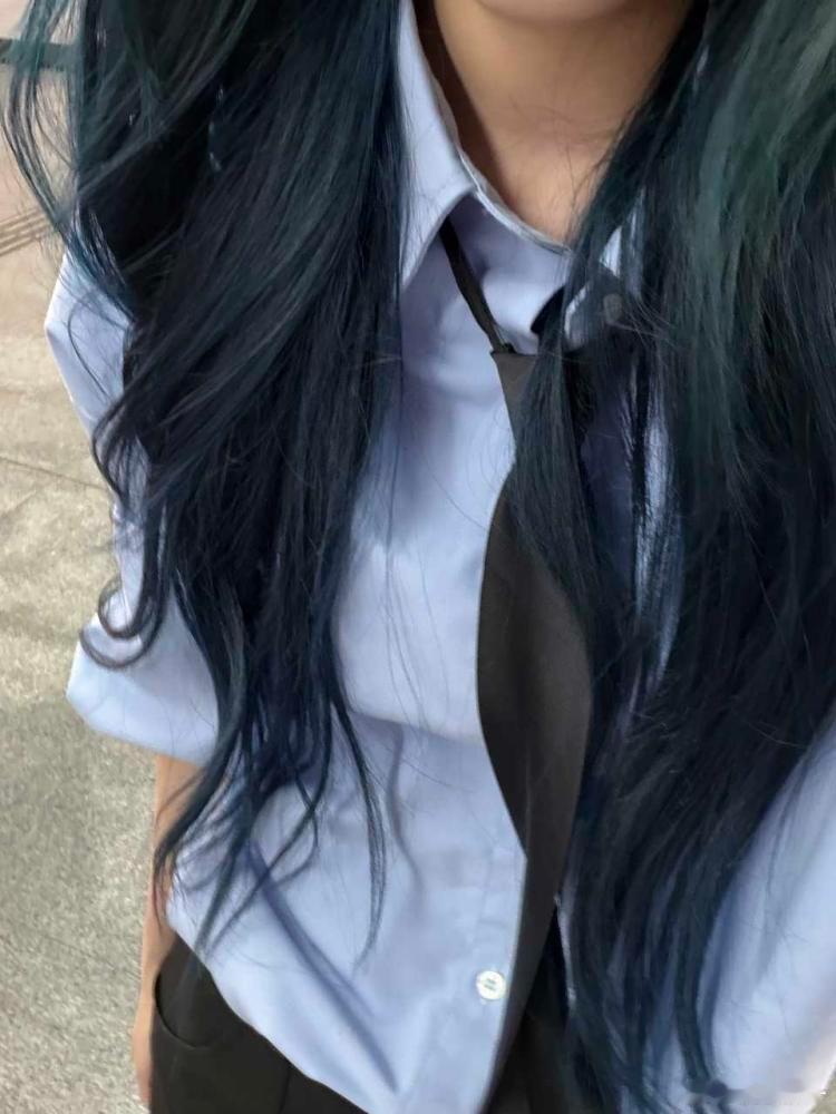 #一个优雅的挑水人[超话]##王奕[超话]# wcwc好帅啊，学姐#王奕全能ace# ​