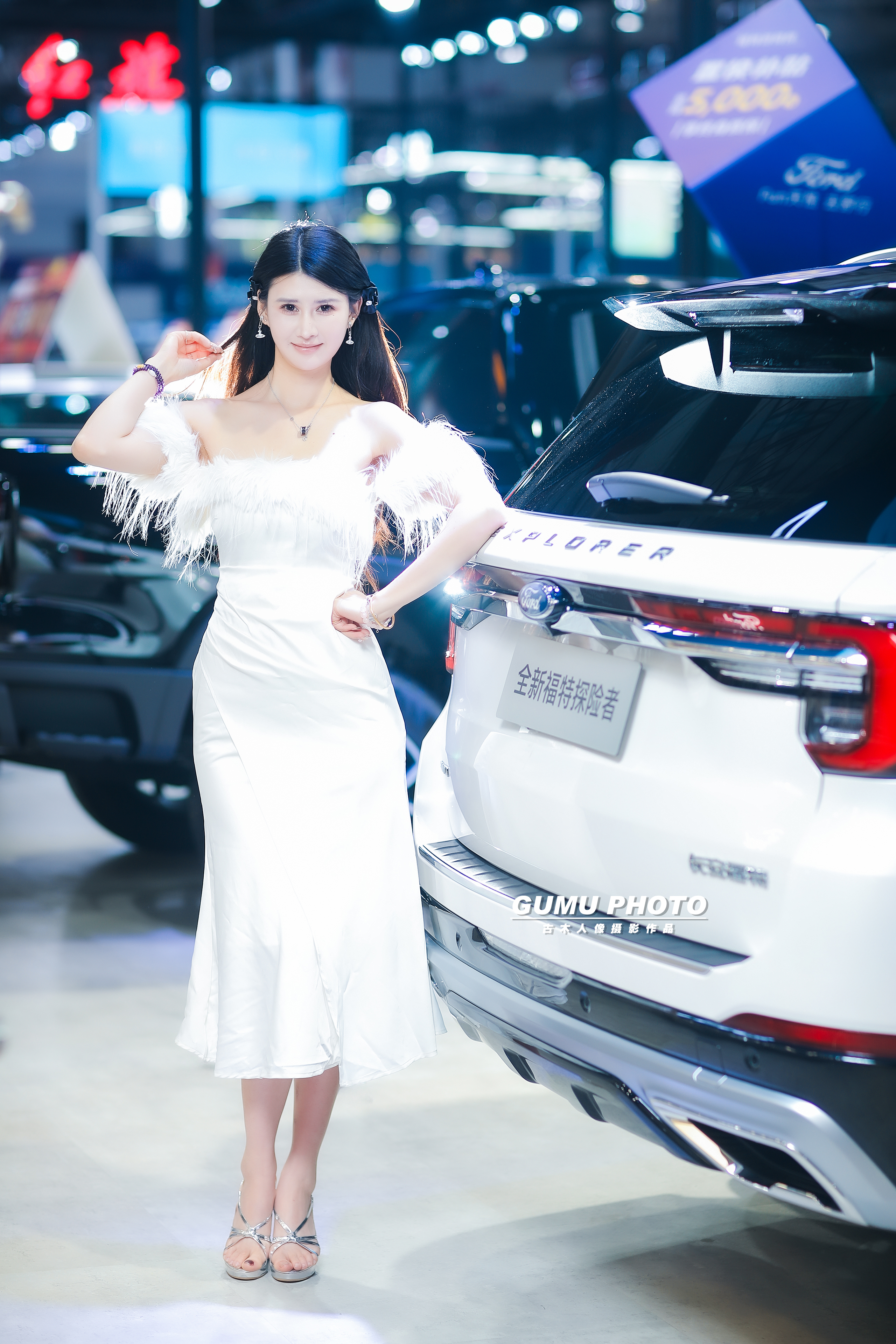2025贵阳汽车文化节长安福特展台模特小姐姐