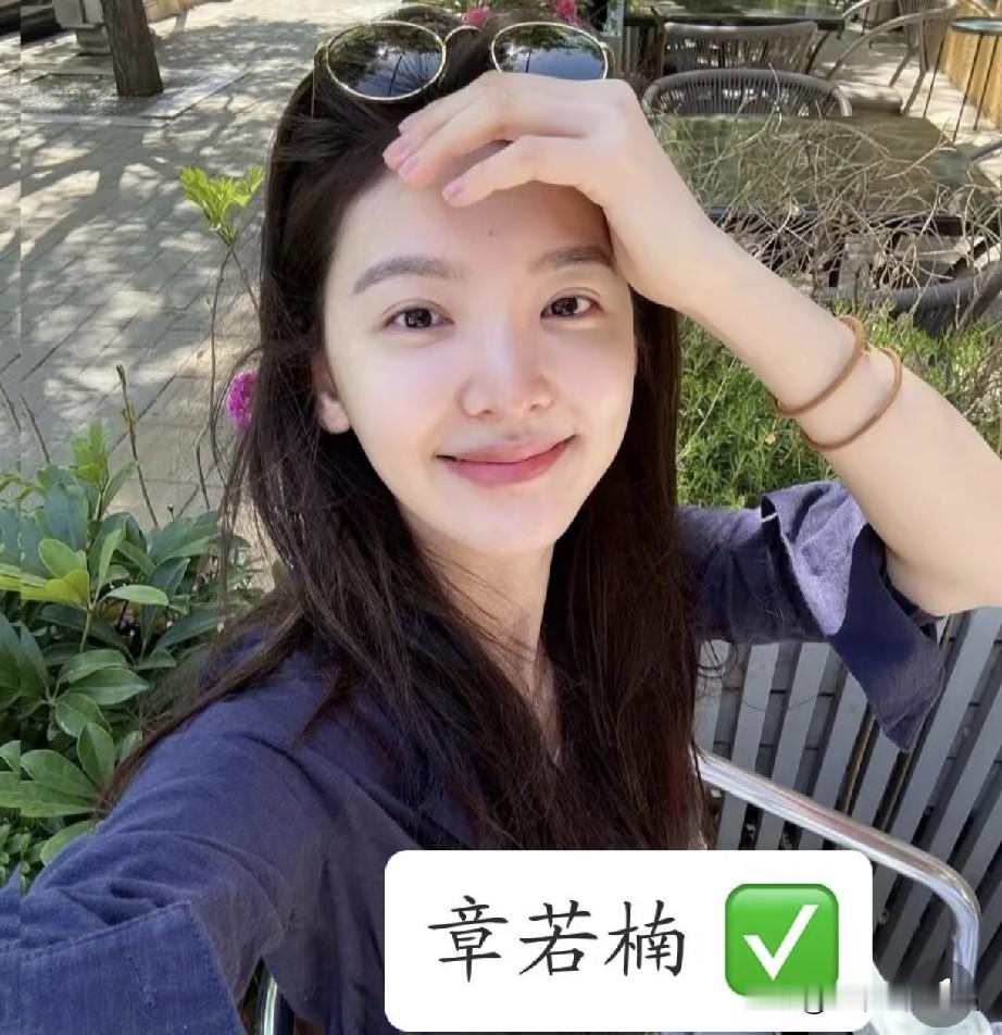 盘点新生代素颜女神，原生脸好耐看
卸下精致妆容，看看新生代女星的素颜状态。
章若楠、虞书欣、任敏、刘诗诗、欧阳娜娜、张予曦、孟子义、赵露思、鞠婧祎。
没有厚重滤镜，原生五官干净舒服，
谁才是你心中的素颜天花板？评论区说说。