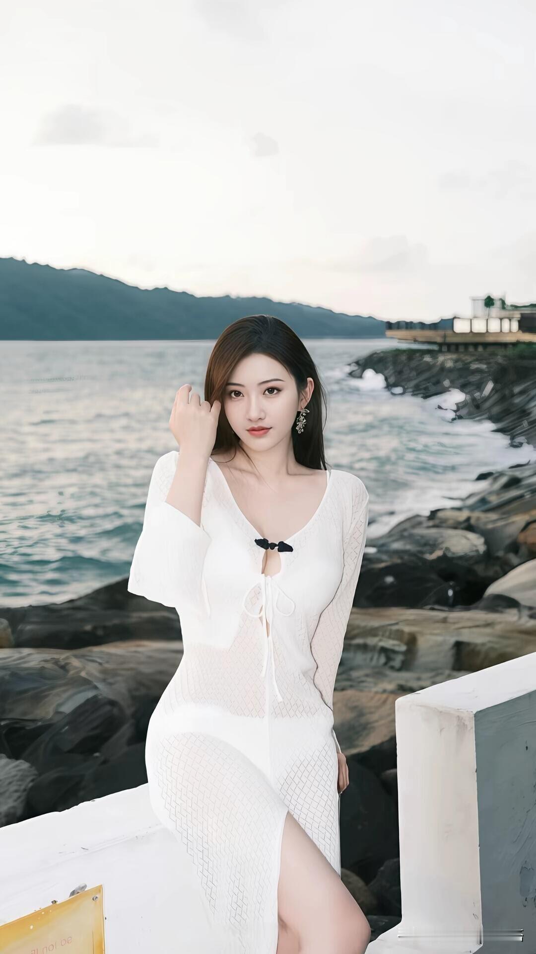 时尚美女，喜欢吗？