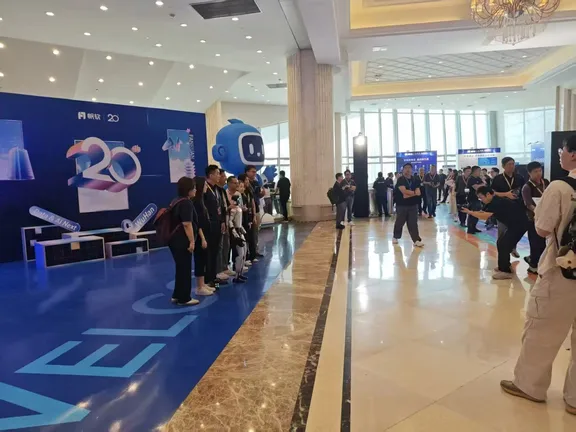 双河春晚同款机器人租赁