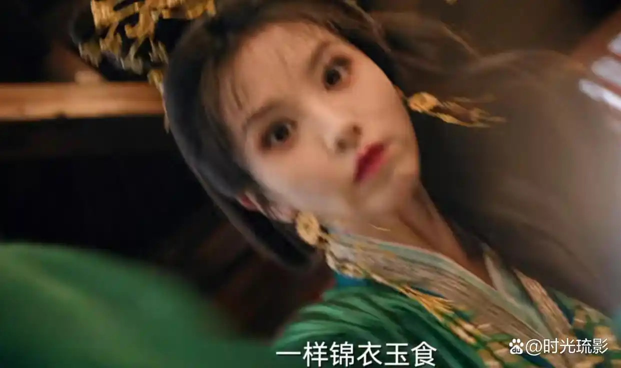 恶女赛道又添一人！

田曦薇新剧一人分饰两角，恶女演技却遭到网友评判：“演恶女，就一定要恶狠狠的吗？”

不少网友纷纷表示，看着有点用力过度，你怎么看？ ​