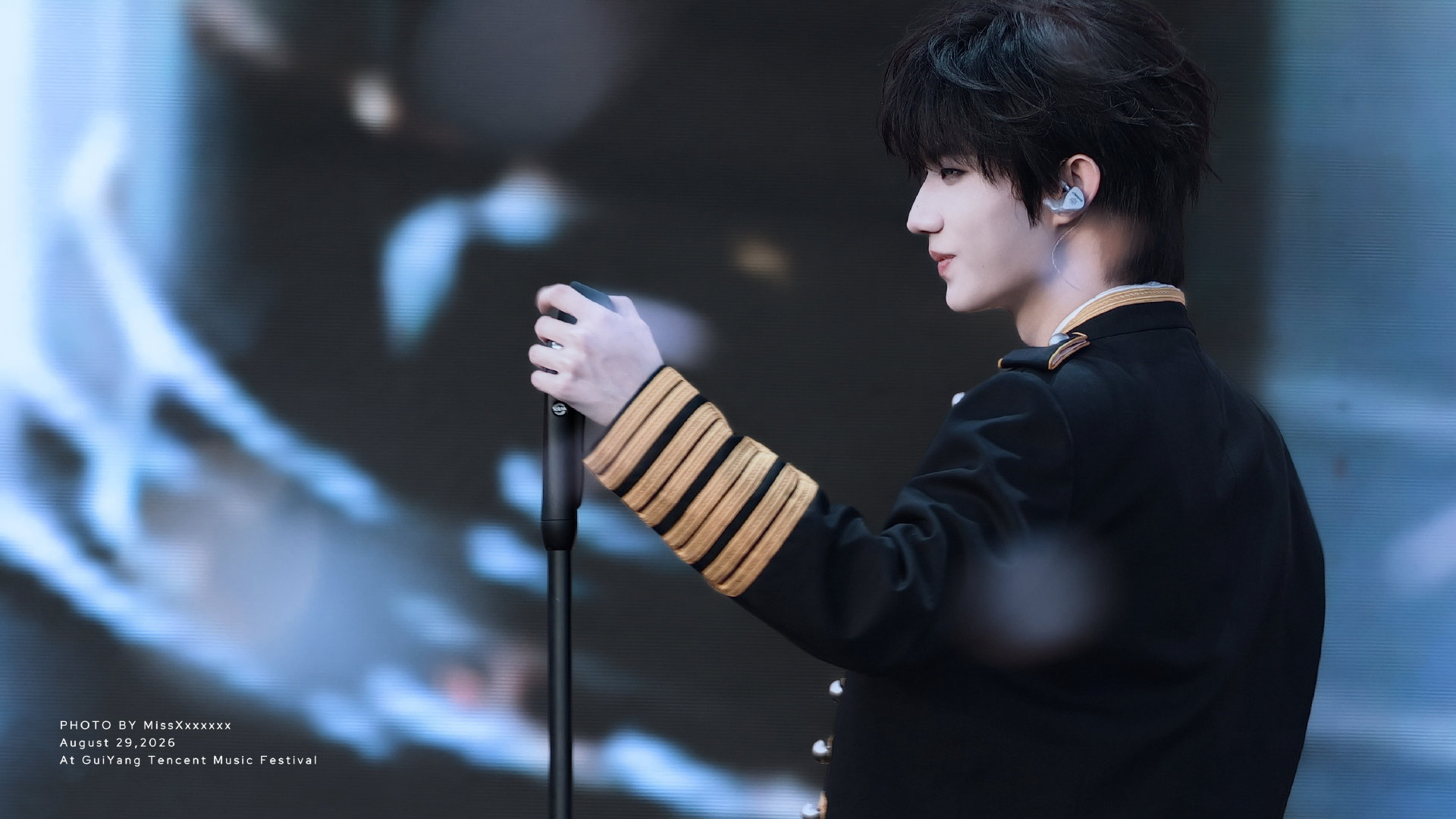 August 29,2026
贵阳腾讯JUMP PARK音乐节


૮⁔.  ̫ .⁔ა#张子墨[超话]# 
⁔⁔#好事多墨# 
⁔⁔#今日星拍放送# 
⁔⁔#宝藏饭拍追光计划# 
⁔⁔#超话创作官# 
⁔⁔#张子墨音乐节带票王# ​