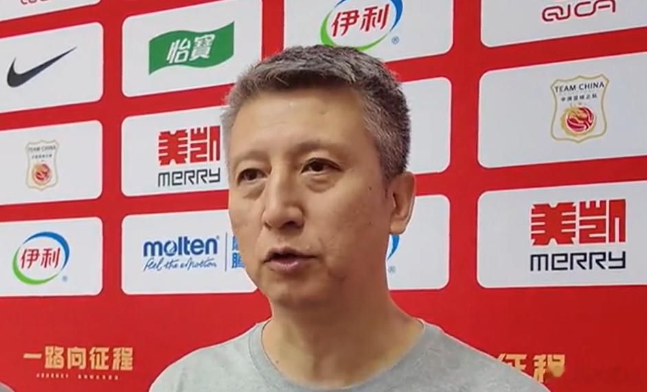 王俊杰归队训练 杨瀚森后续将合练，就球员归队、大赛压力以及集训安排等...