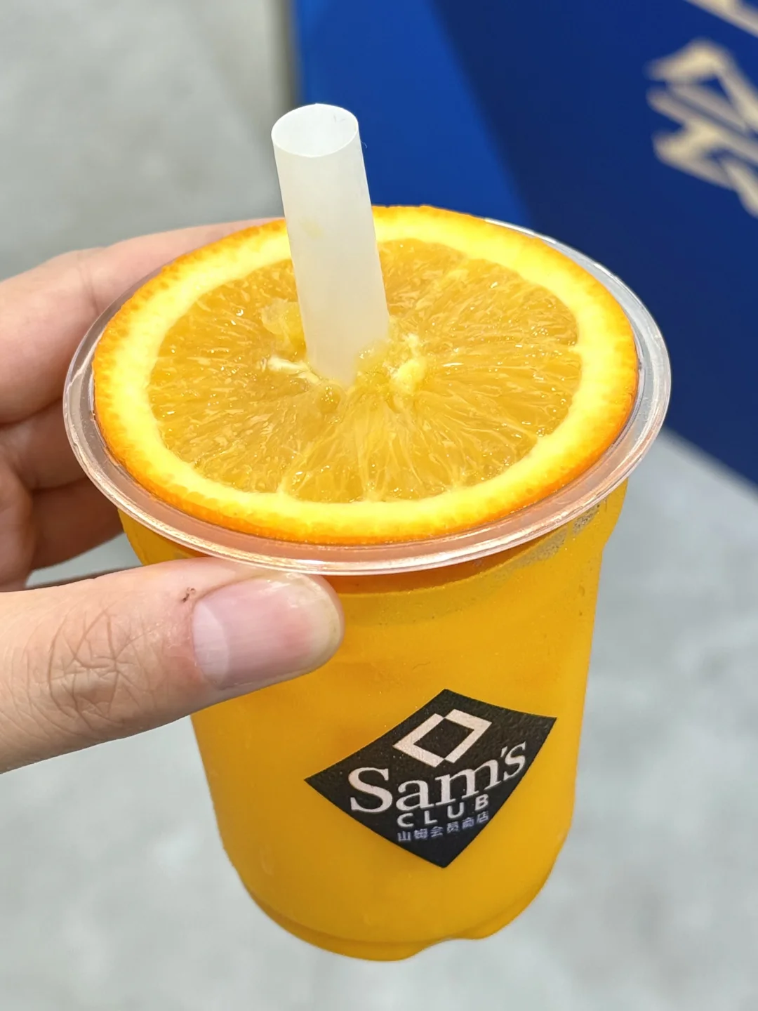 难怪张元英都自来水分享这一杯。。。