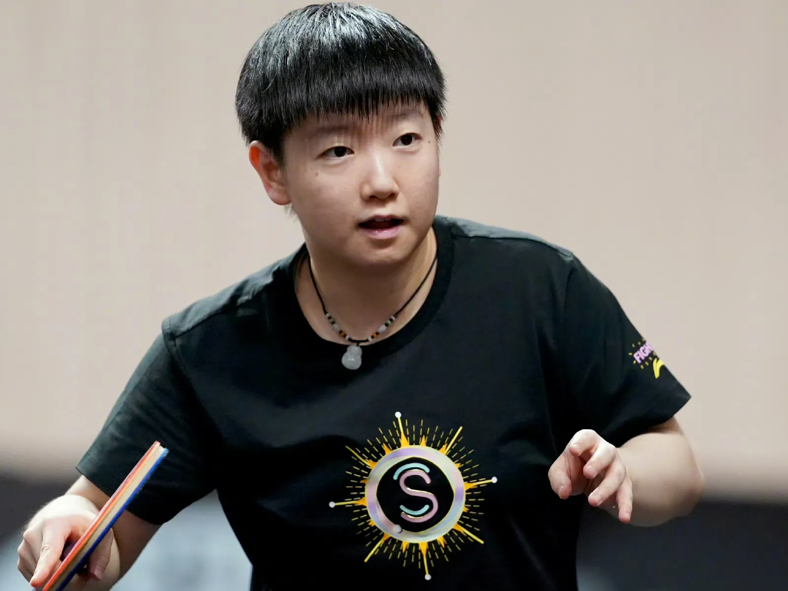 孙颖莎4-1早田希娜，成功晋级女单决赛！

2026亚运会乒乓球项目，女单半决赛，刚刚结束一场比赛，经过比拼，孙颖莎4比1战胜早田希娜，成功晋级女单决赛，祝贺莎莎！

具体比分如下:
孙颖莎🇨🇳4-1早田希娜🇯🇵
(11-6，11-7，9-11，11-9，11-5） ​​​

亚运会女单半决赛，孙颖