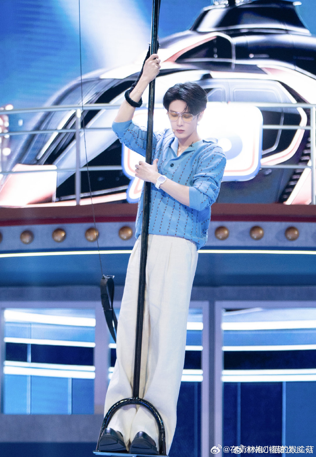 tjc#檀健次白晓宇# tjc#檀健次代言滴滴出行# 

听说落叶是秋天的一封信𝙄 𝙝𝙚𝙖𝙧𝙙 𝙩𝙝𝙖𝙩 𝙛𝙖𝙡𝙡𝙚𝙣 𝙡𝙚𝙖𝙫𝙚𝙨 𝙖𝙧𝙚 𝙖 𝙡𝙚𝙩𝙩𝙚𝙧 𝙞𝙣 𝙖𝙪𝙩𝙪𝙢𝙣

​