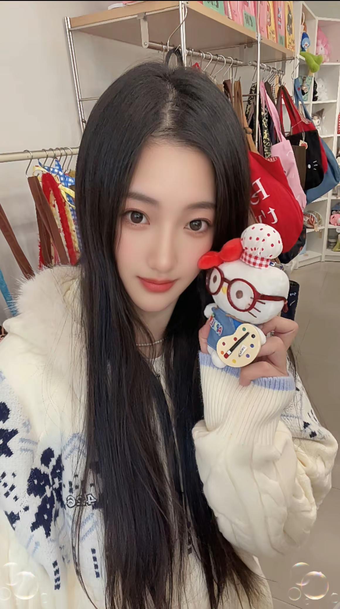 我的性格十分恶劣 但胜在我脸实在太乖。