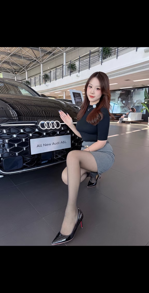 这红色内饰我爱了😍