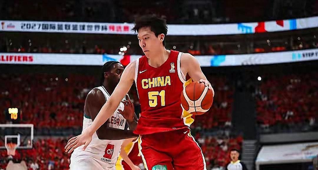 险胜背后：中国男篮的隐忧与希望