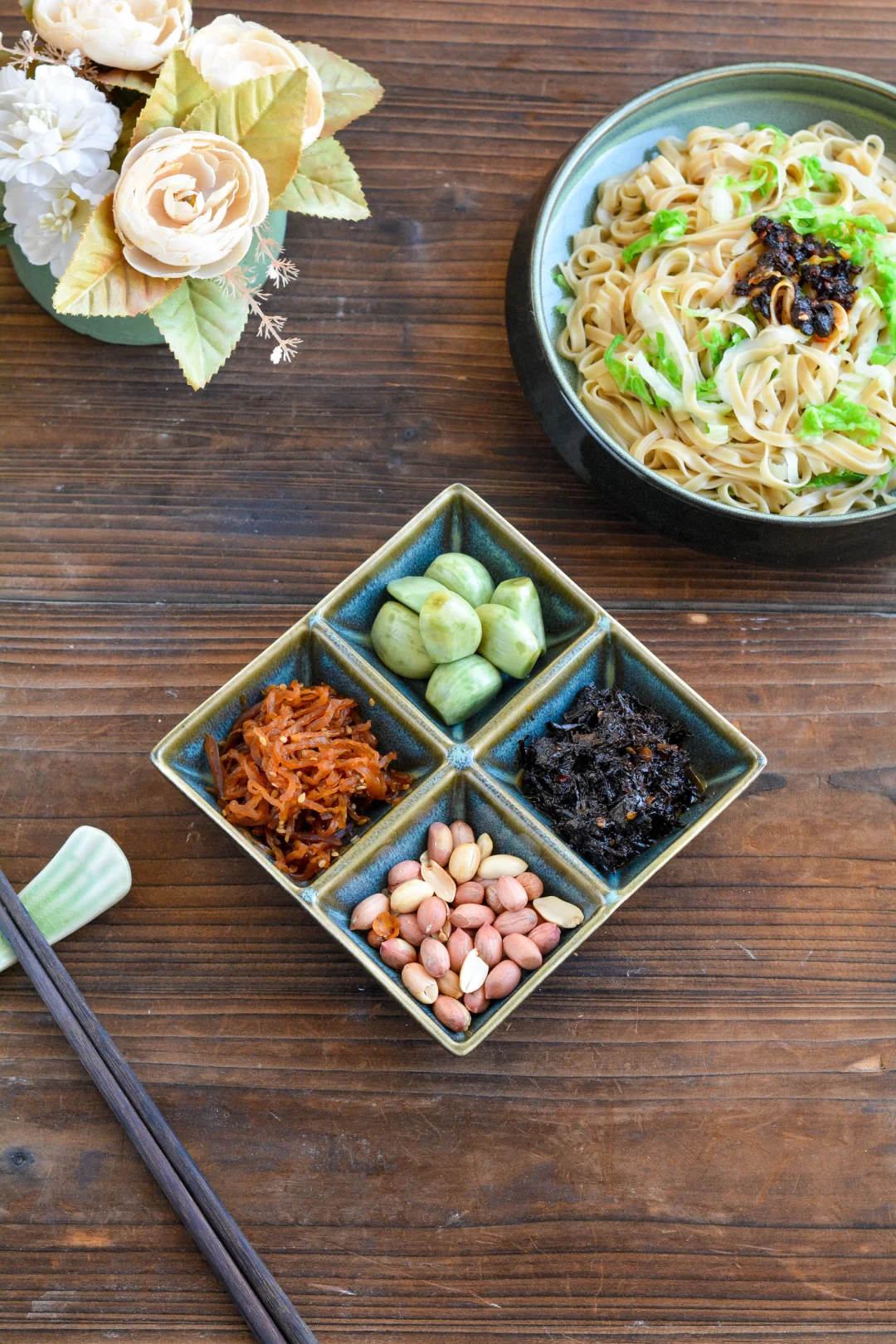 终于不用摆一桌子盘子碗了