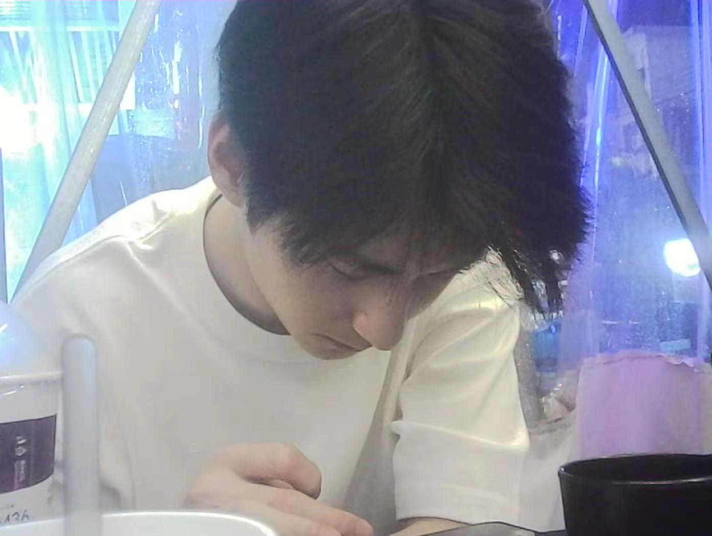 °♡熱恋恋恋𝙞𝙣𝙜♡꒰ঌ✞໒꒱₊⁺徐振轩