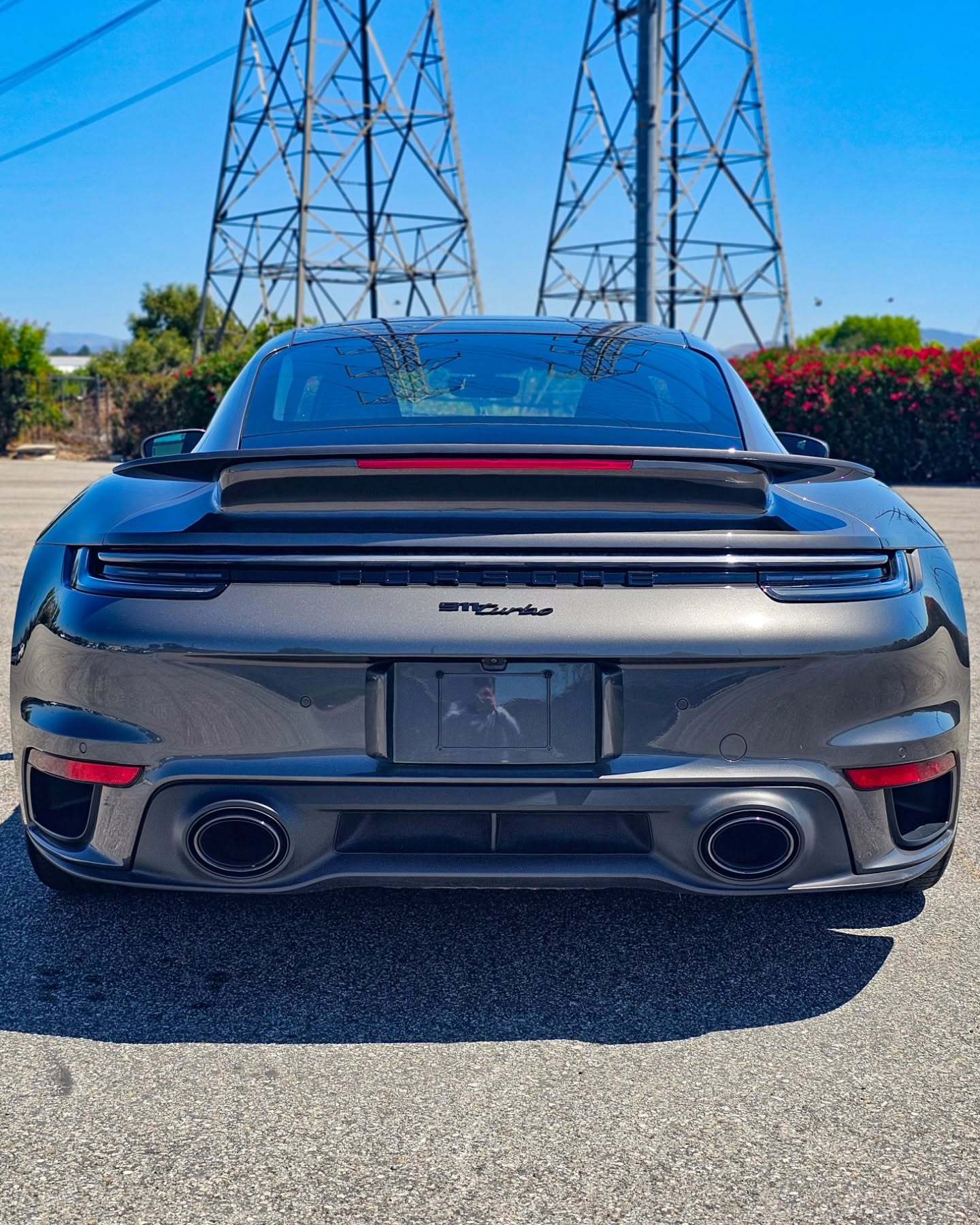 它比Turbo S还要稀有？这台品相绝佳的2022款保时捷911 Tu...