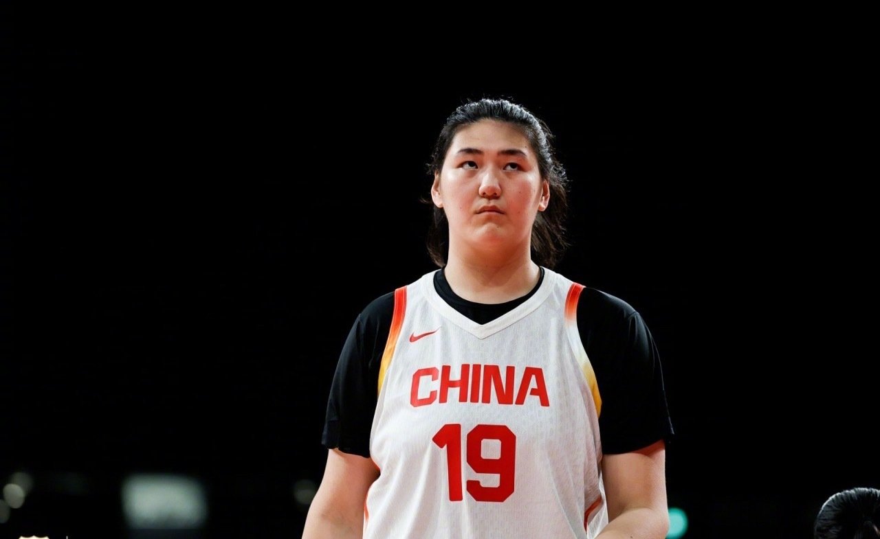 亚运女篮小组赛，中国女篮110-41大胜印尼！张子宇替补出战13分钟砍下22分，高效统治内线。两战全胜，两场一共净胜对手134分，小组头名晋级八强！ ​
