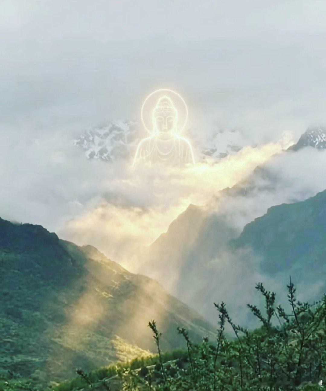 晨起礼赞佛光

当下的困境都帮你解决，烦恼烟消云散！ ​