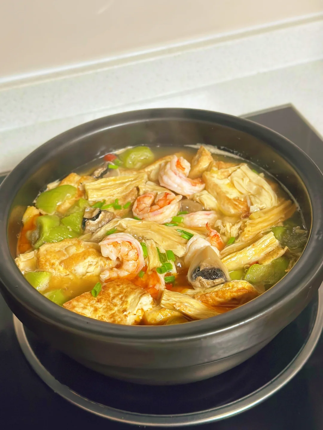 营养又减肥的虾仁腐竹豆腐煲