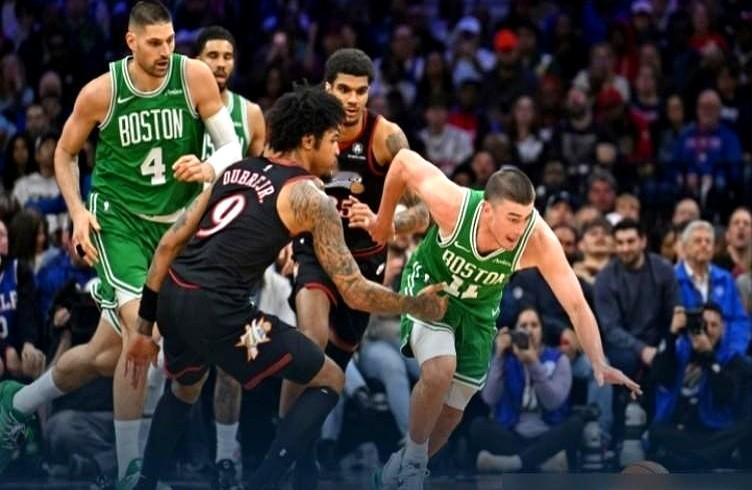 有时候真得瞅瞅人家绿军，选秀顺位这玩意儿，真没那么神。  火箭队用探花...