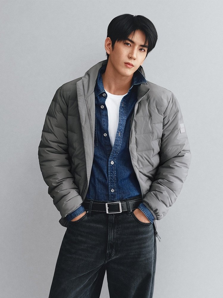 邝玲玲、Sea Tawinan、金珉奎演绎Calvin Klein 全新秋季外套系列广告大片📸

#时尚头排客# ​